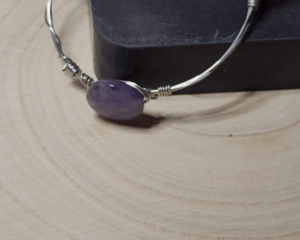 Silver-Colored Copper Wire Wrapped Bangle with 20mm Amethyst Coin Beads – Handmade Gemstone Bracelet