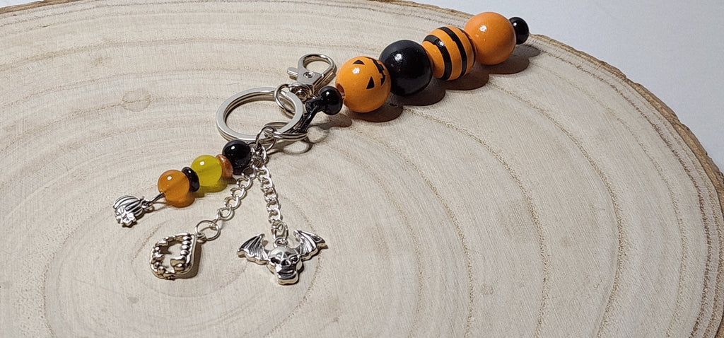 Halloween Wooden Beaded Keychain – Spooky Charm Keyring, Backpack Dangle or Purse Accessory