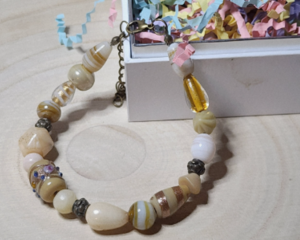 Handcrafted Golden Glow Beaded Bracelet – Neutral & Amber Tones