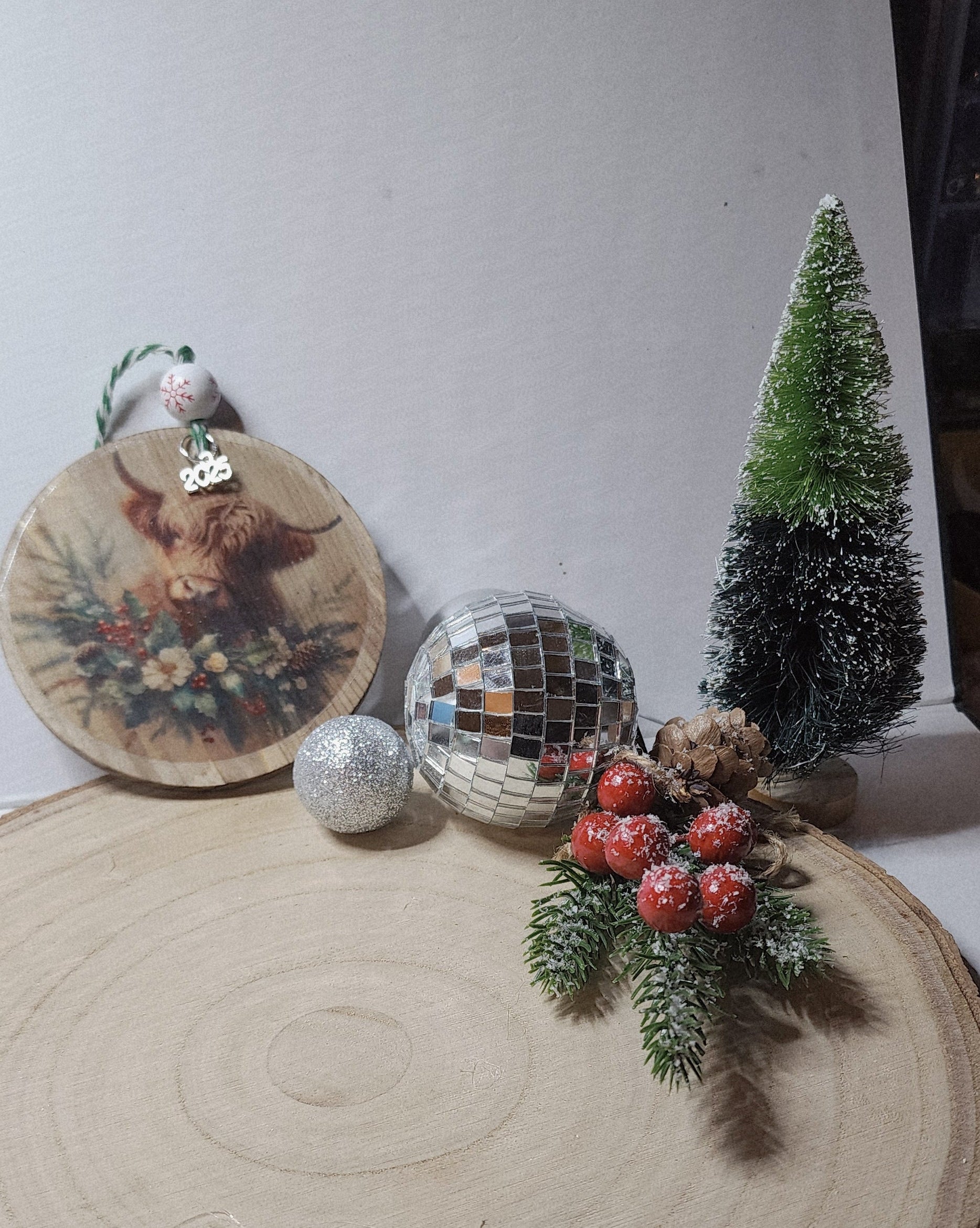 Highland Cow  Holiday Ornament – Vintage-Inspired Christmas Keepsake
