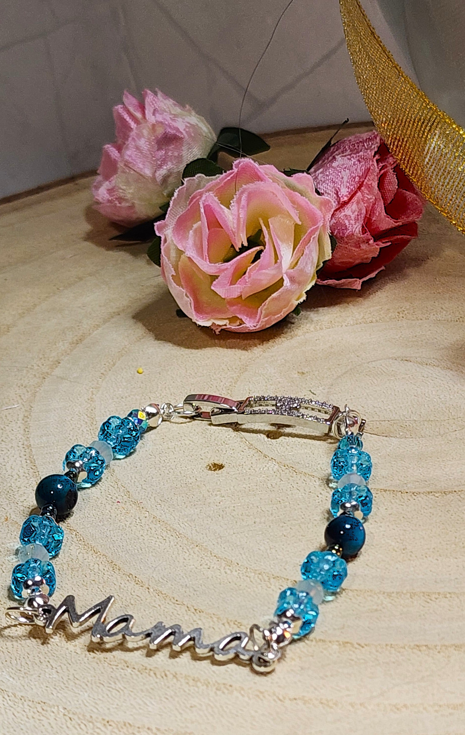 ✨ Mama Bracelet – Elegant Handmade Mother’s Day Gift ✨