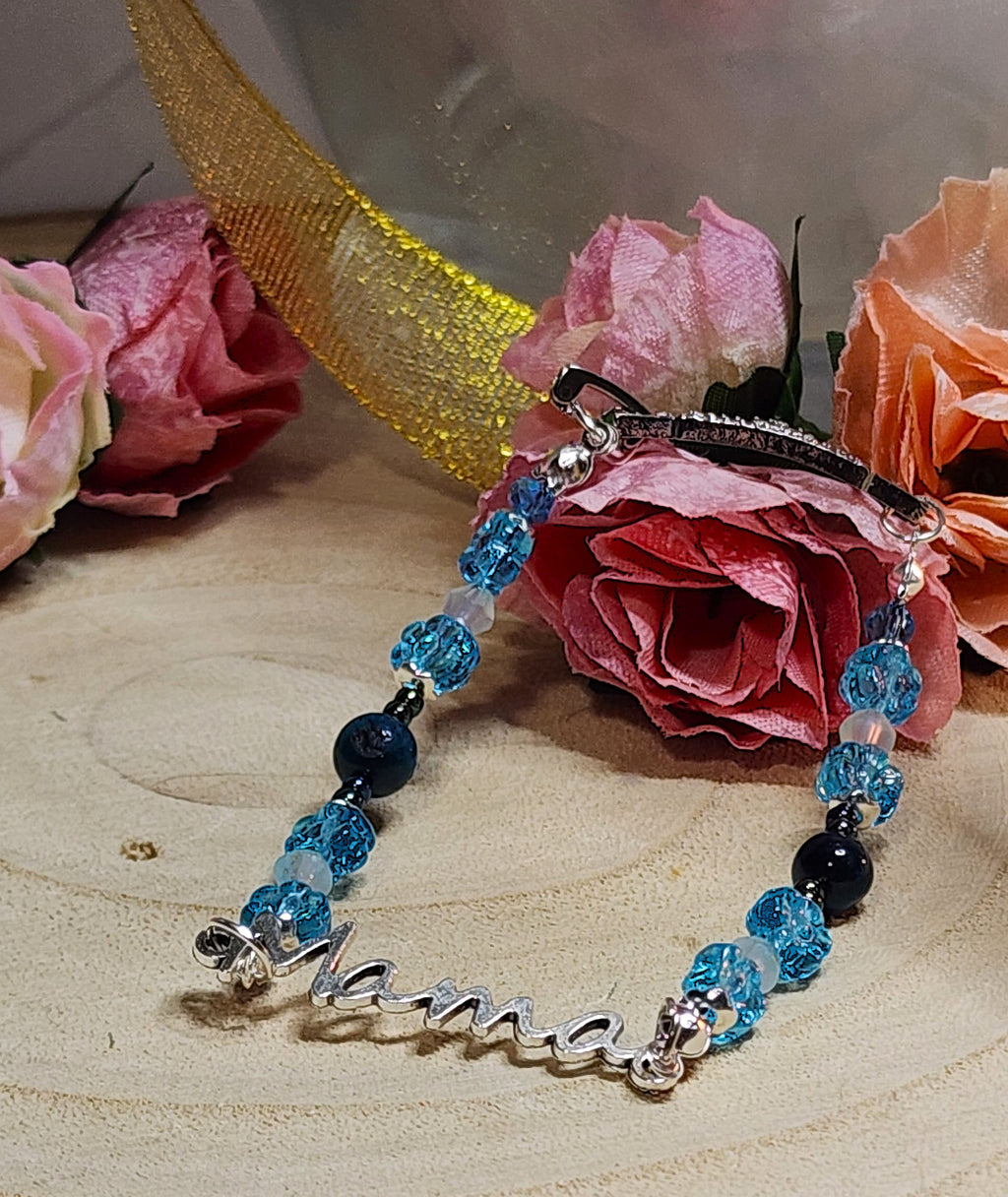 ✨ Mama Bracelet – Elegant Handmade Mother’s Day Gift ✨