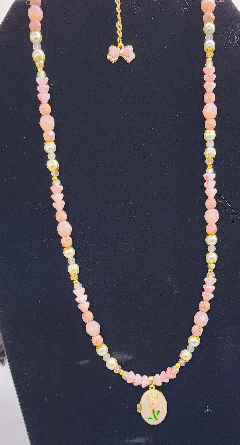 Handmade Floral Locket Necklaces • Pink & Purple Beaded Lockets • Vintage‑Inspired Pendant Jewelry for Her