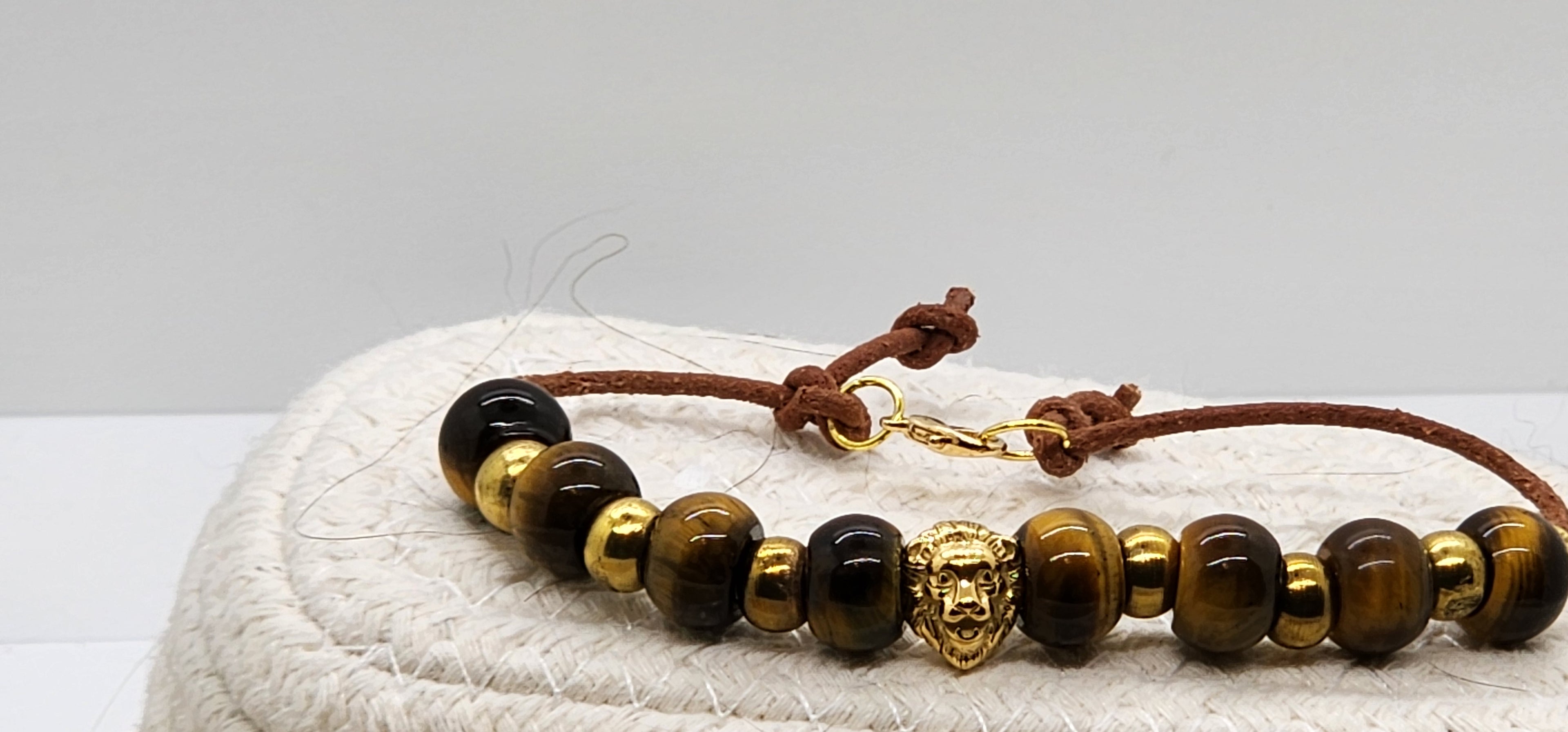 Father’s Day Tiger Eye & Leather Bracelet – Gold Lion Accent for Strength & Style 🦁✨