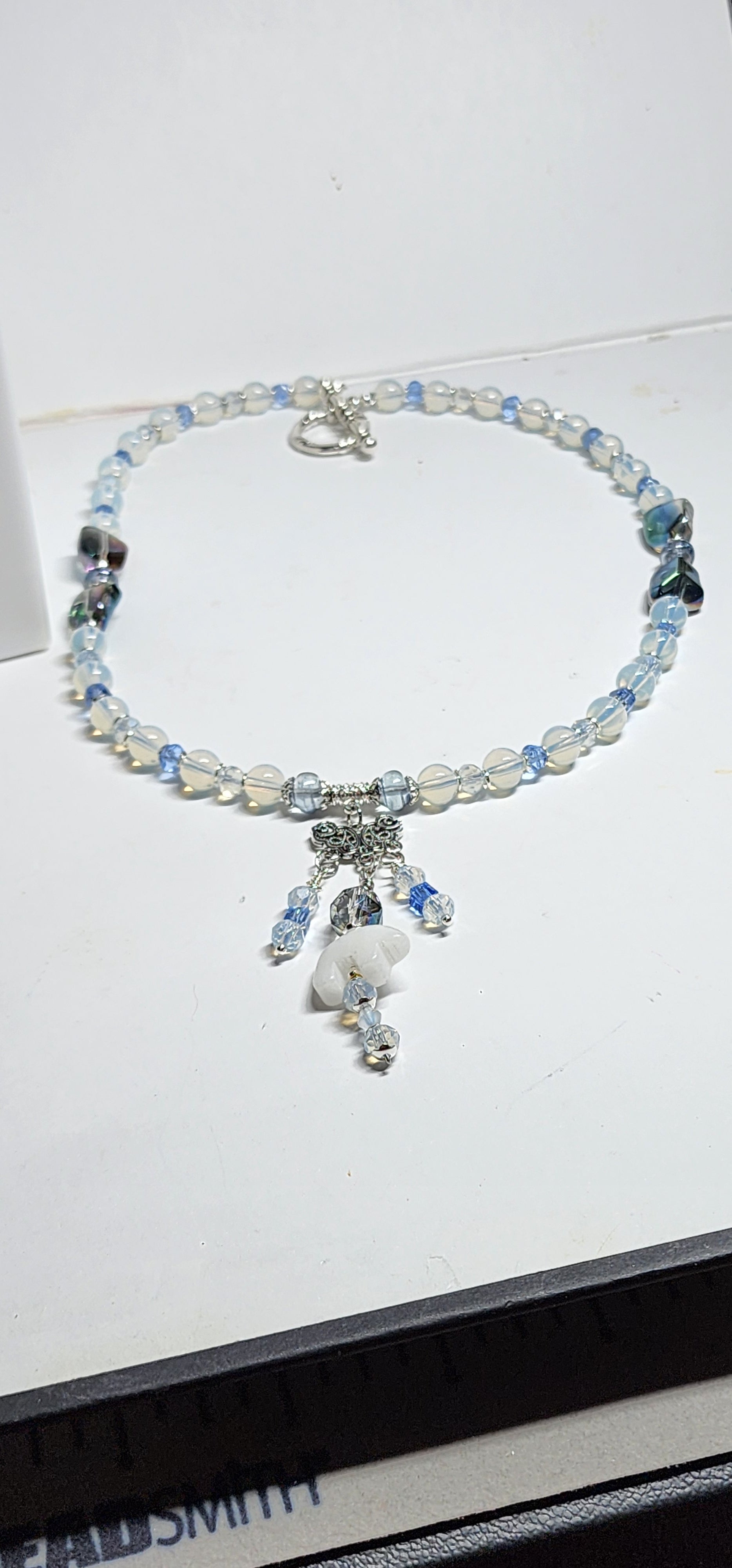 ❄️ Frosted Blue Crystal Necklace Set – Handmade Winter-Inspired Jewelry